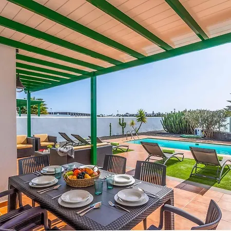 Mero Villa Playa Blanca (Lanzarote)