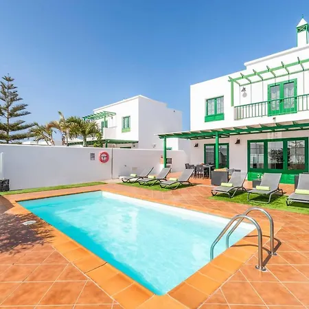 Mero Villa