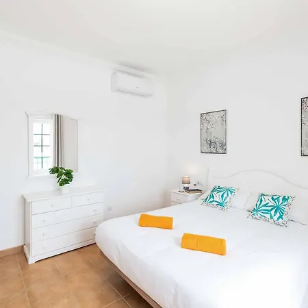 Mero فيلة بلايا بلانكا